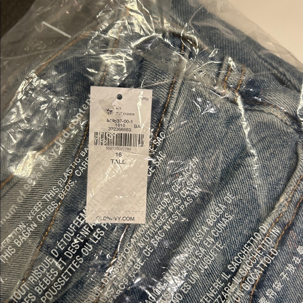 NEW Curvy High Waisted OG Loose Jeans Ripped Medium Wash, Size 16 Tall - Picture 13 of 13